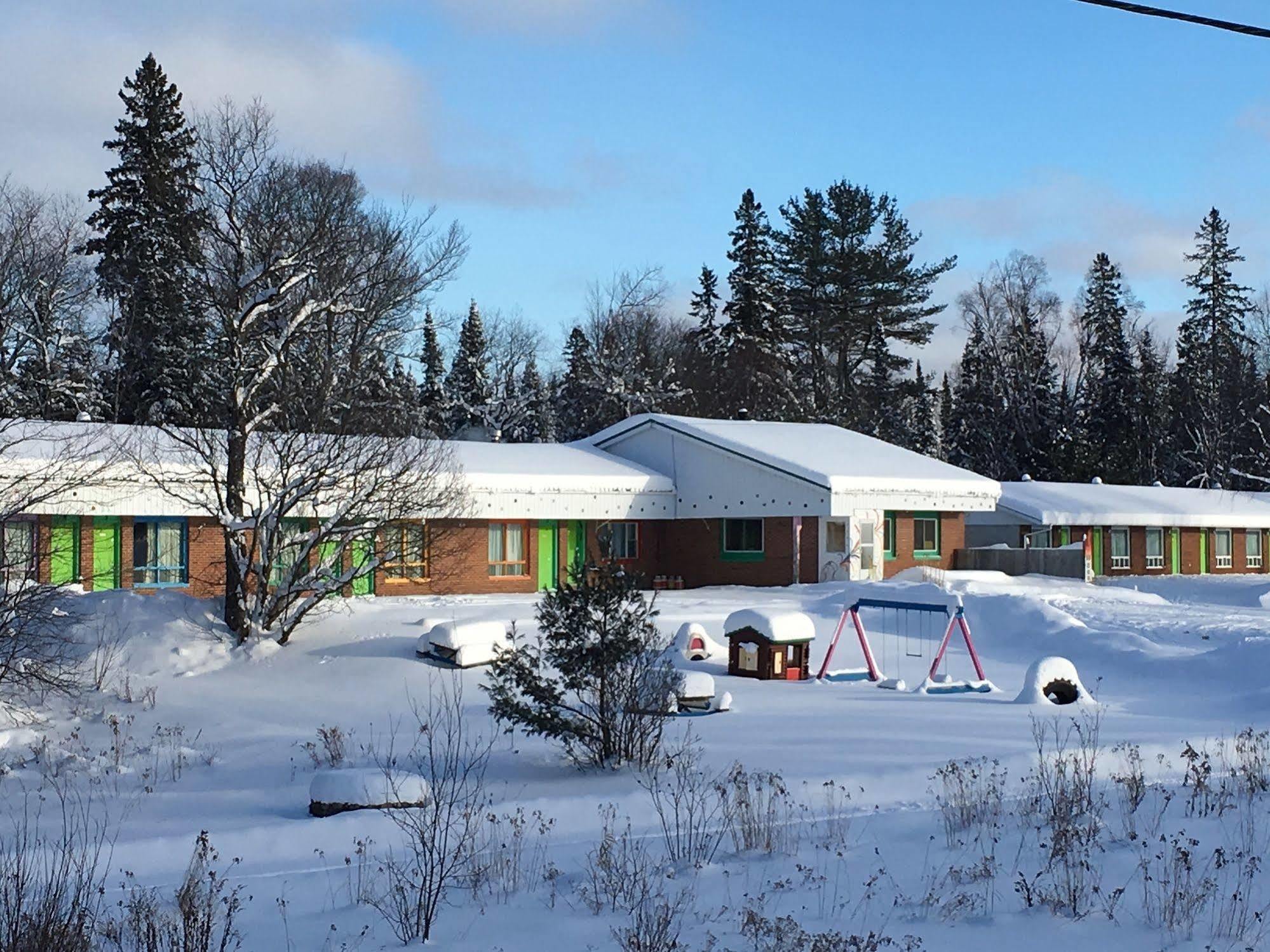 Algonquin Motel South River Bagian luar foto